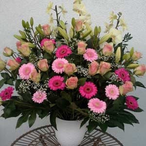 Das Blümchen - Blumen und Mehr: Blumen, Topfpflanzen, Geschenkartikel, Duftkerzen, Raumdüfte, dekorierte Blumenstöcke: Schnittblumen großer rosafarbener Strauß