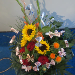 Das Blümchen - Blumen und Mehr: Blumen, Topfpflanzen, Geschenkartikel, Duftkerzen, Raumdüfte, dekorierte Blumenstöcke: Hochzeits-Floristik Geldstrauß