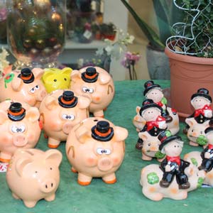 Das Blümchen - Blumen und Mehr: Blumen, Topfpflanzen, Geschenkartikel, Duftkerzen, Raumdüfte, dekorierte Blumenstöcke: Silvester-Grüße diverse Glücksbringer