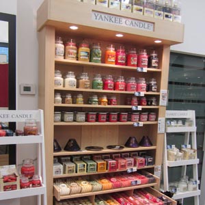 Das Blümchen - Blumen und Mehr: Blumen, Topfpflanzen, Geschenkartikel, Duftkerzen, Raumdüfte, dekorierte Blumenstöcke: Duftkerzen und Raumdüfte Geschäft